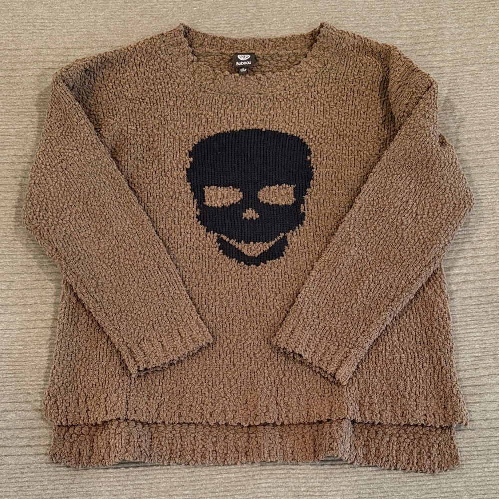Bobeau Brown Crewneck Sweater with Skull Design